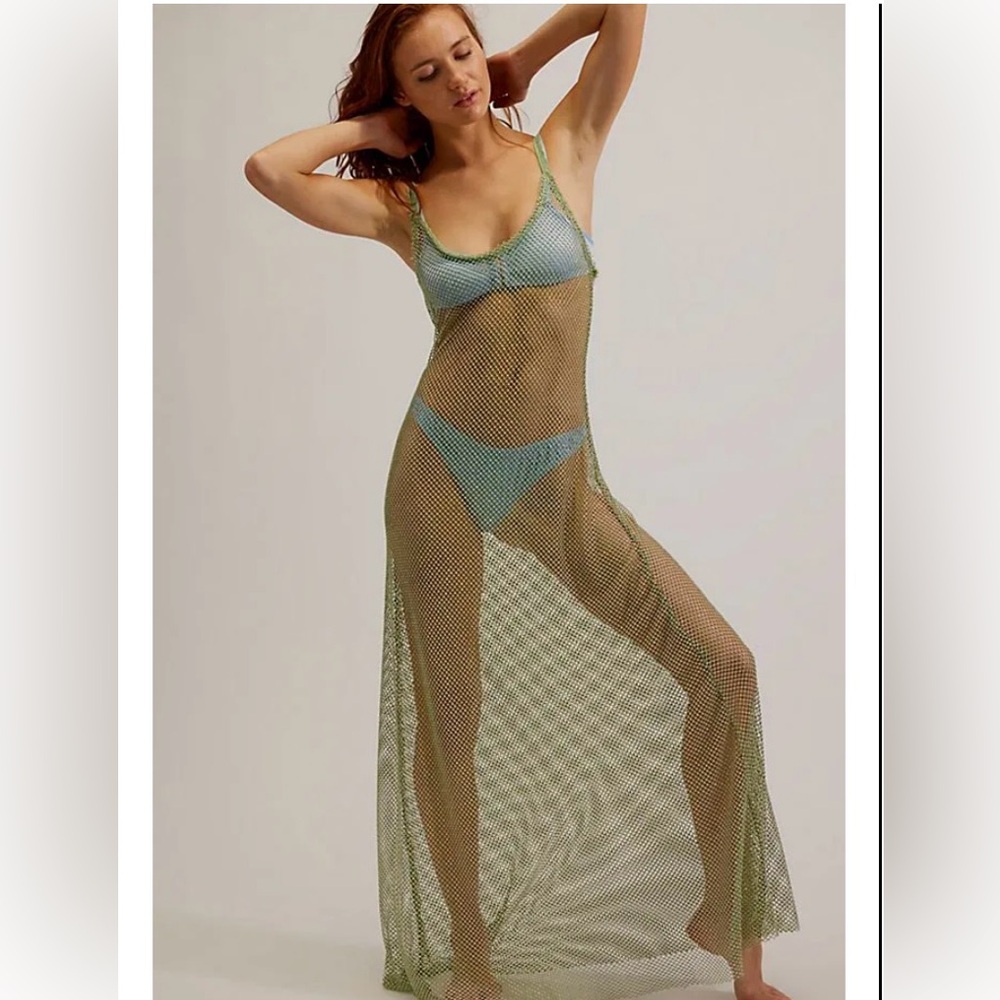 Free People Filter finish slip NWT $200 size Small